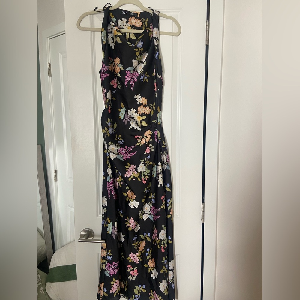 Floral Sleeveless Dress